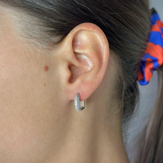 Pendientes de plata de ley con circonitas cúbicas