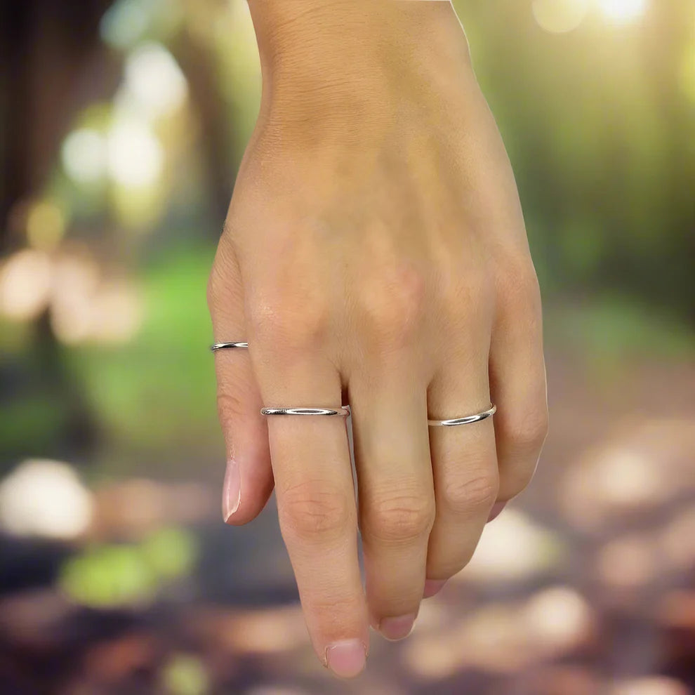 Anillo de banda de plata de ley de 1,5 mm