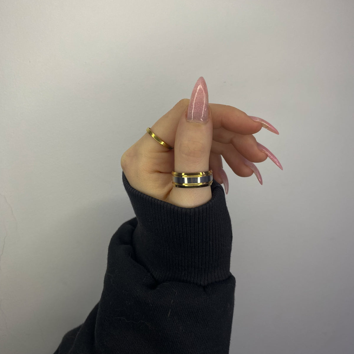 Anillo de acero inoxidable y oro