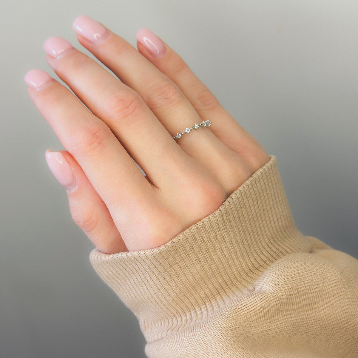 Anillo de plata de ley con circonita cúbica