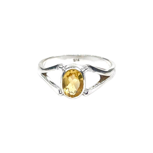 Anillo de citrino en plata de ley