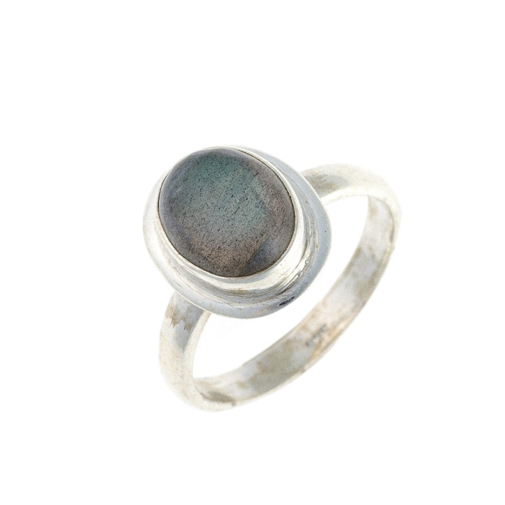 Anillo de labradorita en plata de ley
