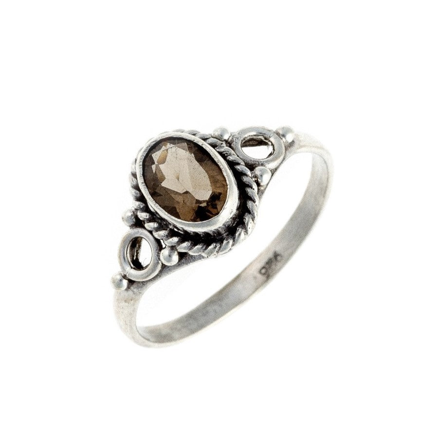 Anillo de cuarzo ahumado en plata de ley