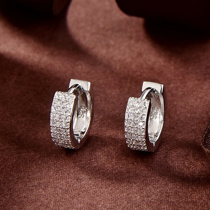 Aros de plata de ley con 3 filas de circonitas
