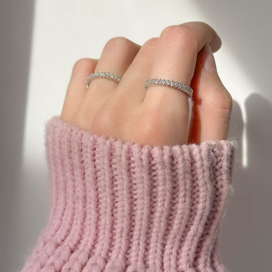 Anillo de plata de ley con circonita cúbica