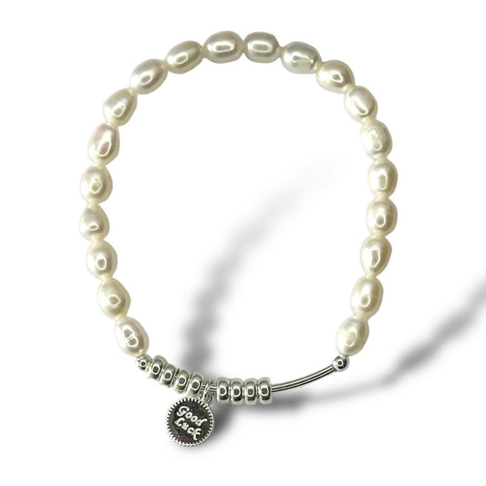 Pulsera de plata de ley con perlas "Buena suerte"