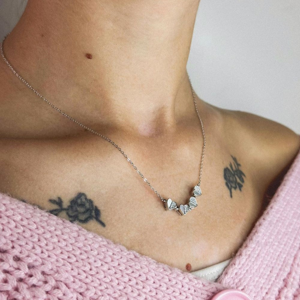 Collar de flores de plata de ley