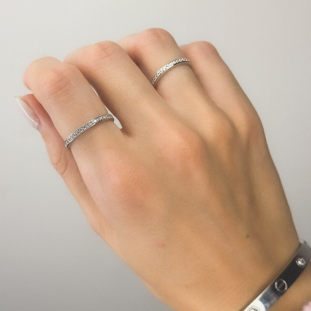 Anillo de plata de ley con circonita cúbica