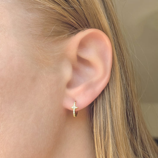 Aros de plata de ley con estrella y circonita cúbica