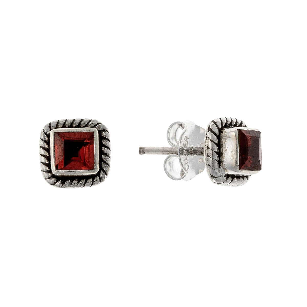Pendientes de plata de ley con granate