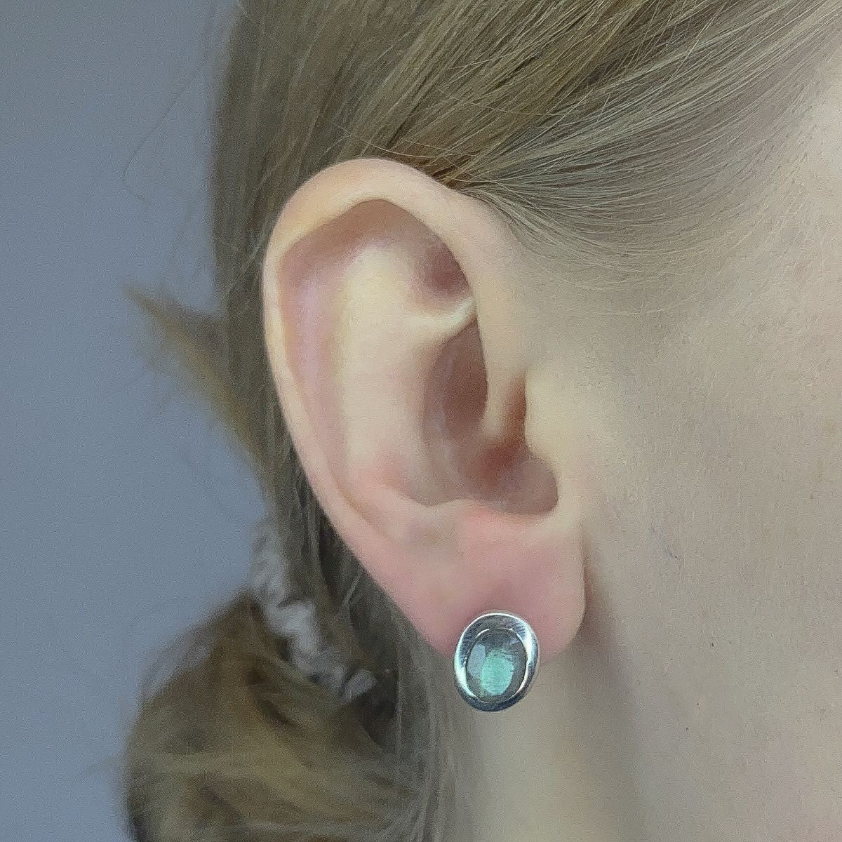 Pendientes de labradorita en plata de ley