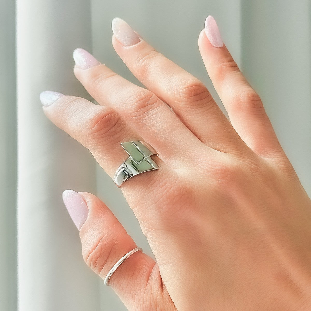 Anillo Bridget de plata de ley