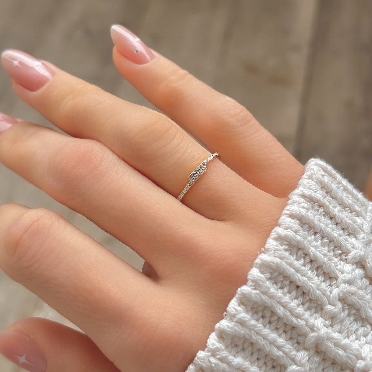 Anillo Yua de plata esterlina