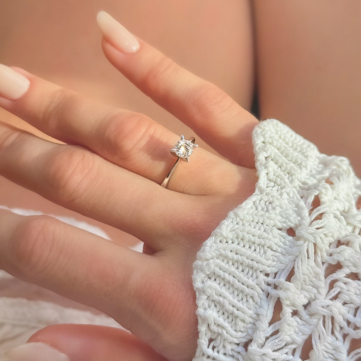 Anillo Nayeli de plata esterlina