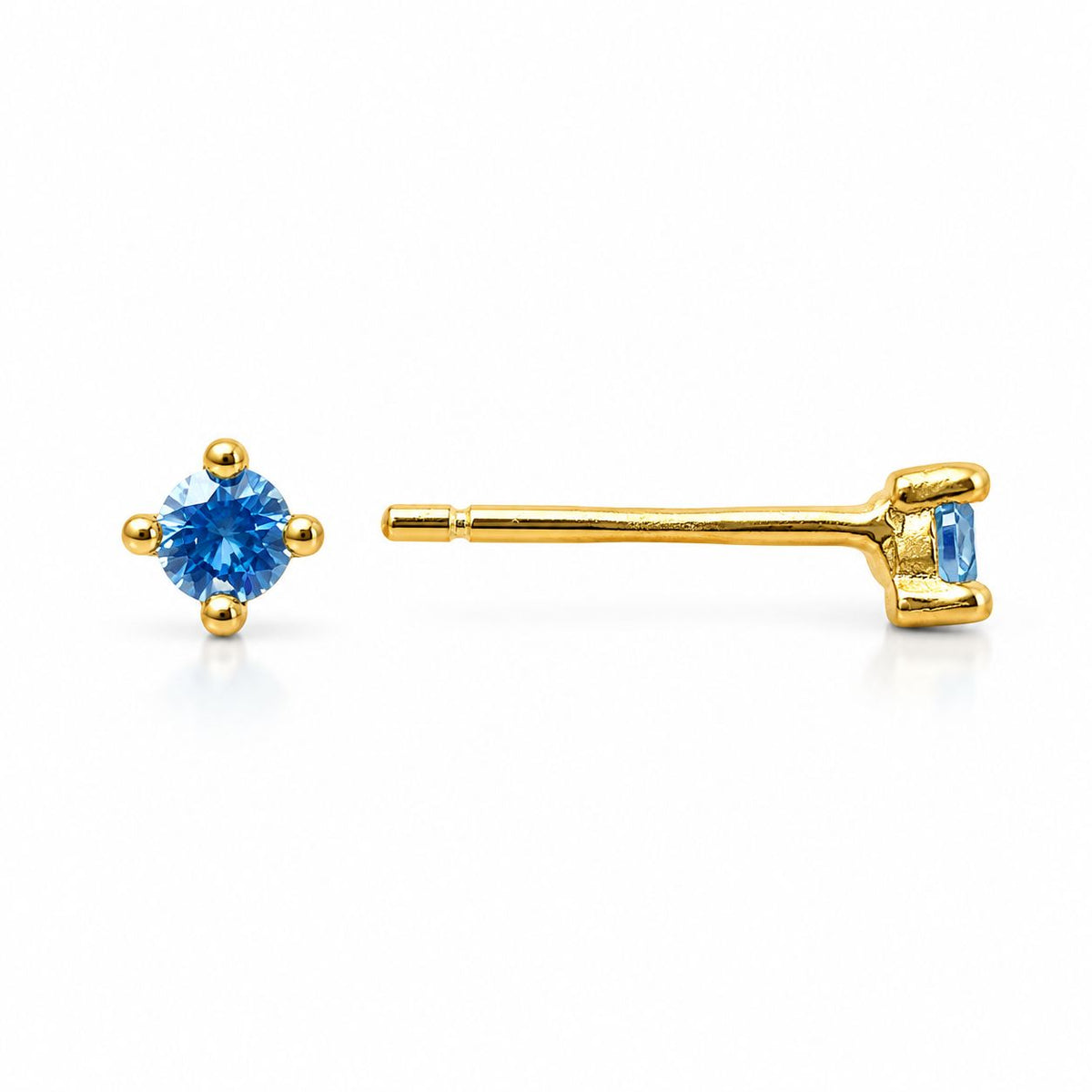 Aretes de plata esterlina con circonia cúbica azul