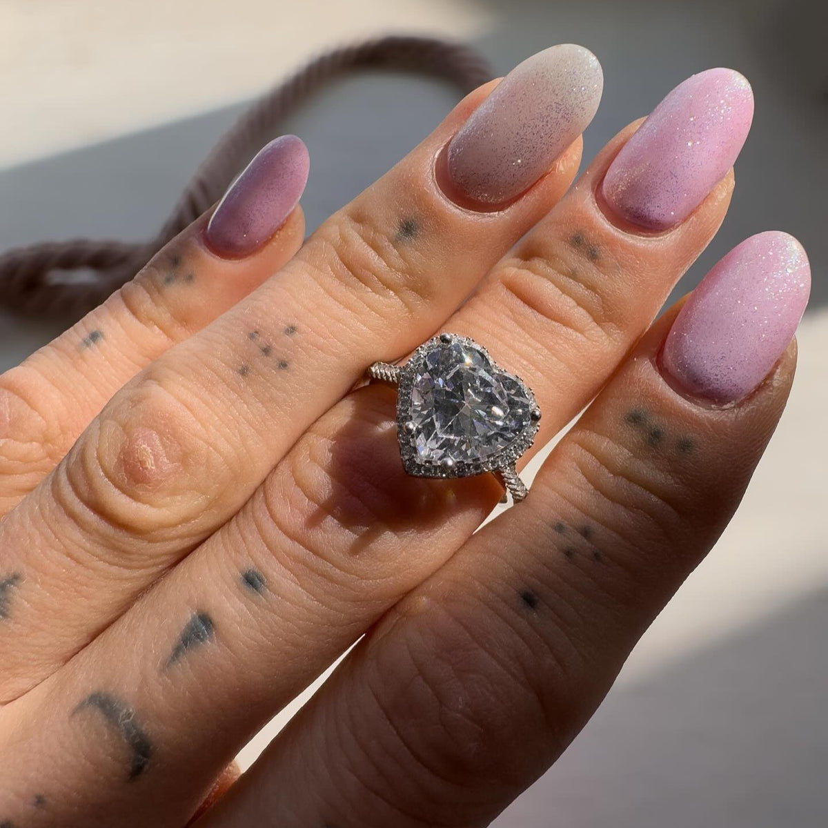 Anillo de Plata de Ley con Corazón de Circonita Cúbica