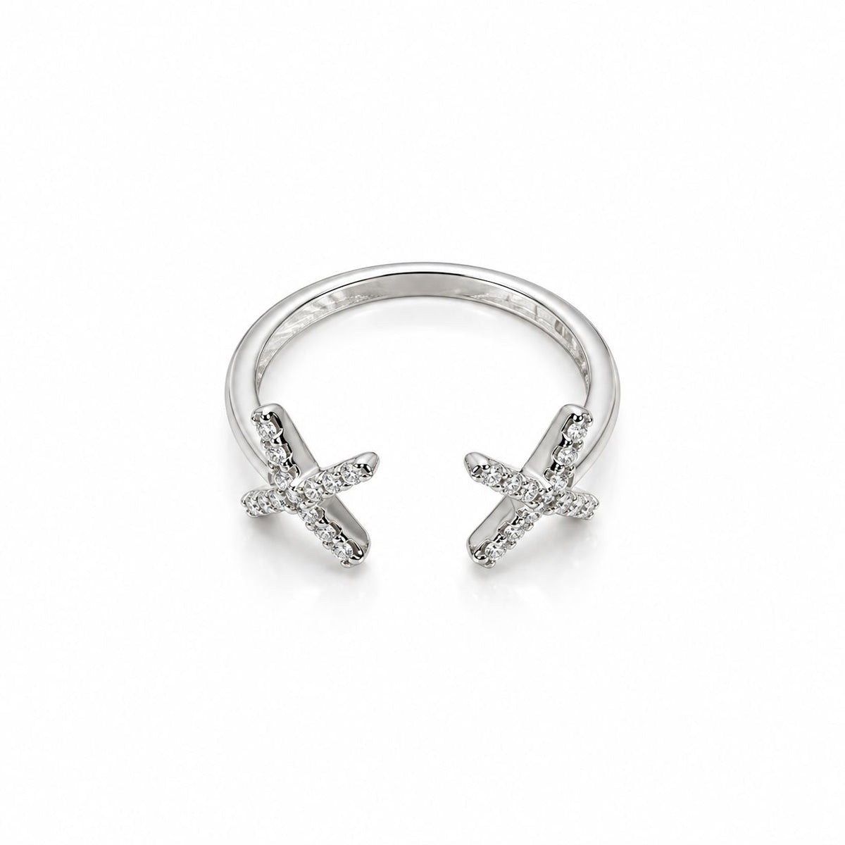 Anillo en X de plata esterlina