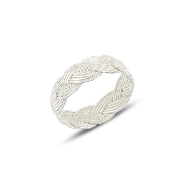 Anillo de plata de ley