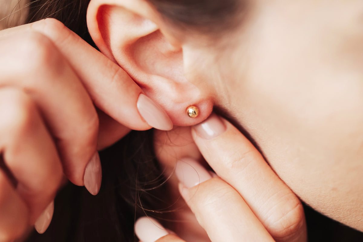 Pendientes Beibhinn de plata de ley de 2 a 6 mm