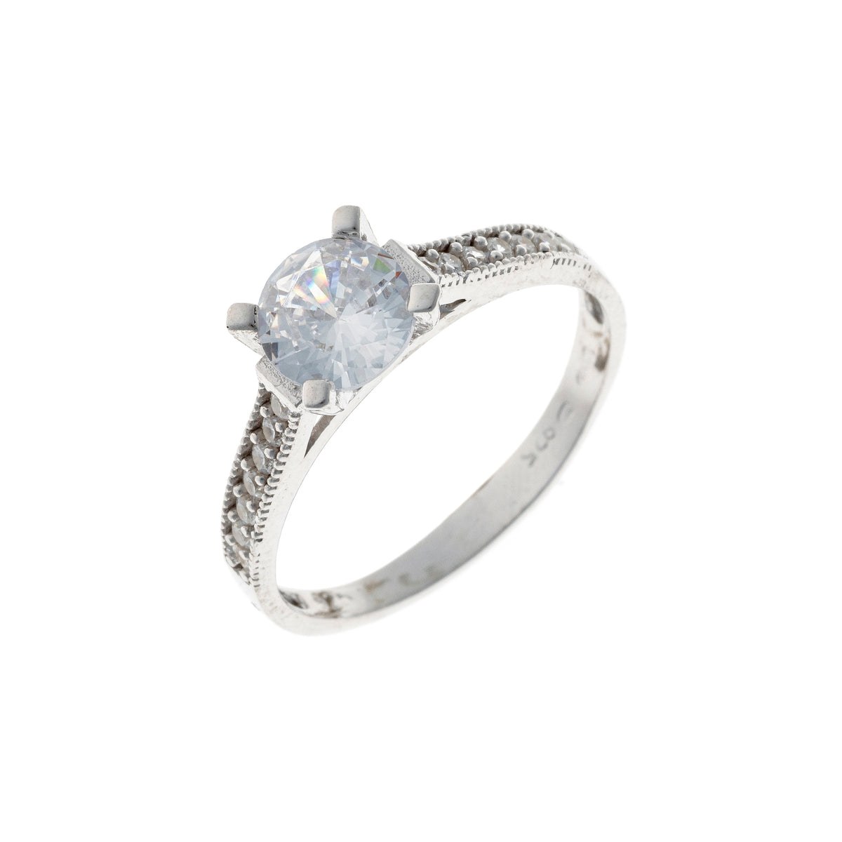 Anillo de plata de ley con circonita cúbica