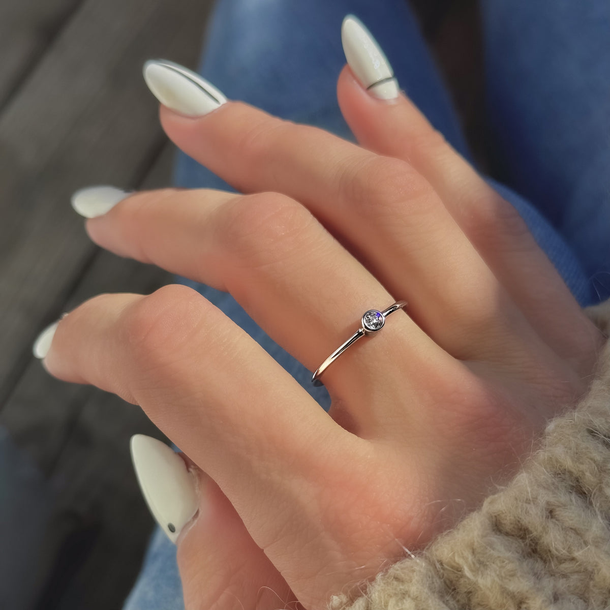 Anillo Eithne de plata de ley