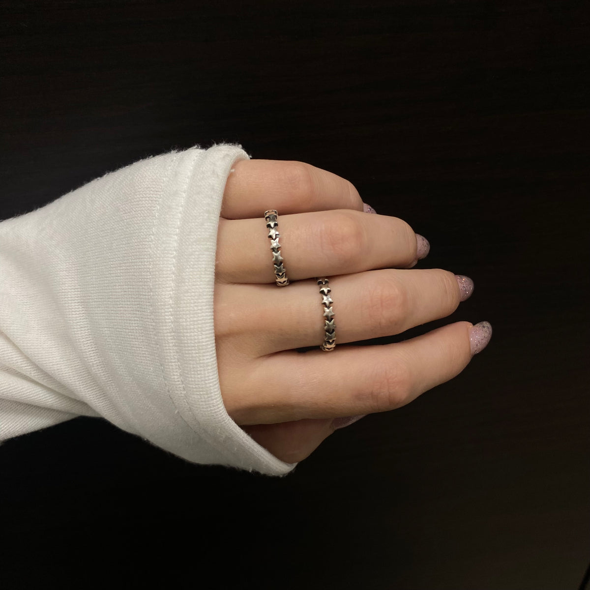 Anillo de estrellas de plata de ley