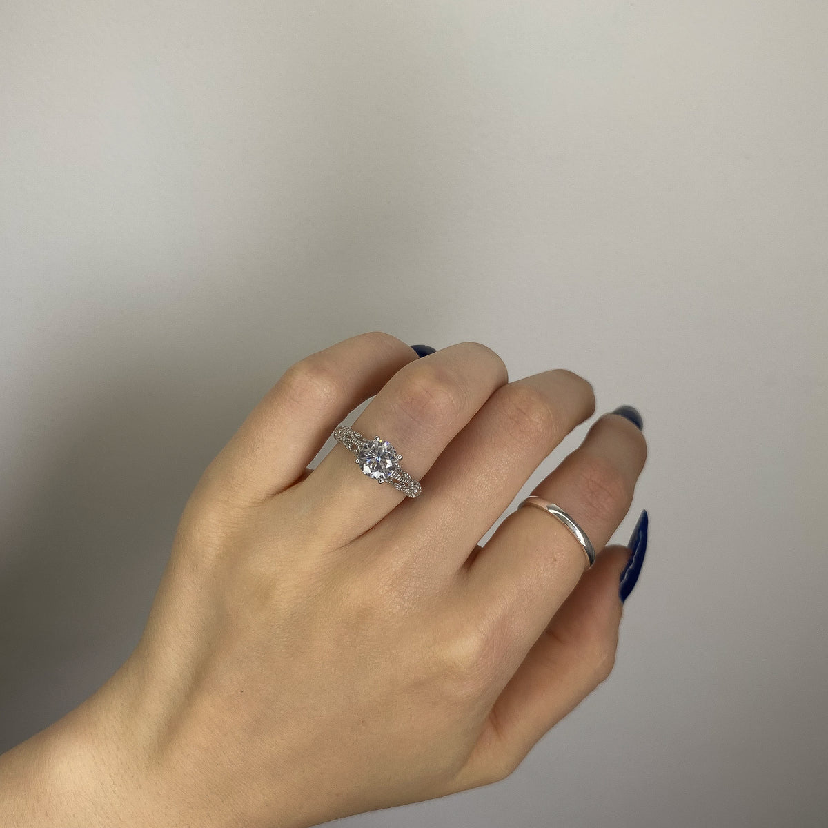 Anillo Zoe de plata de ley