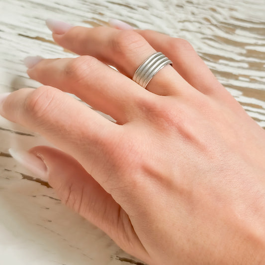 Anillo Maeve de plata de ley