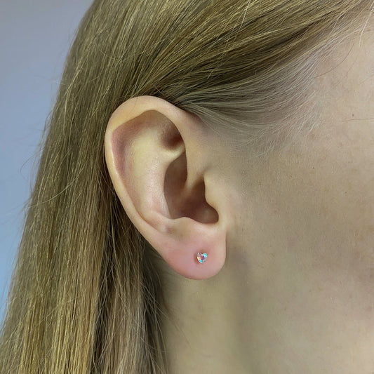 Pendientes de corazón con circonita cúbica de 3 a 5 mm de plata esterlina