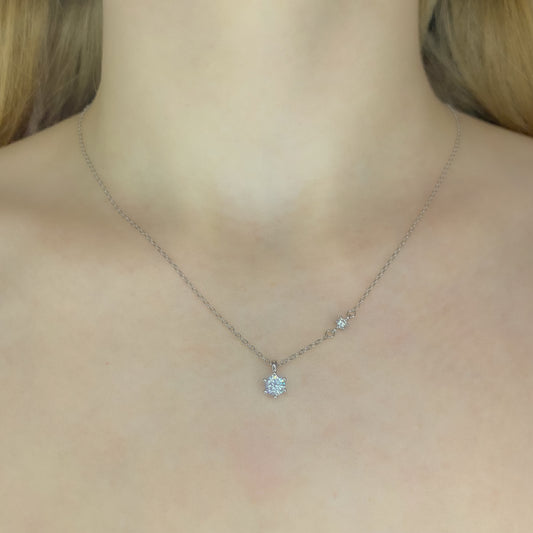 Collar de plata de ley con circonitas