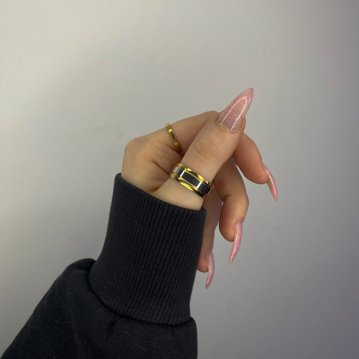 Anillo de acero inoxidable y oro