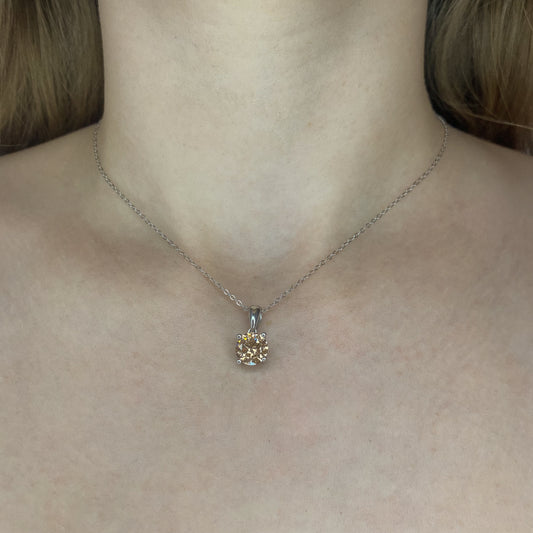 Collar de arena de plata esterlina con circonitas cúbicas