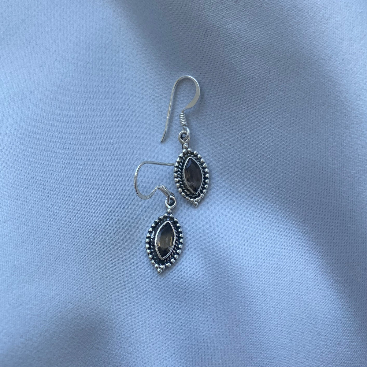 Pendientes colgantes de cuarzo ahumado de plata de ley