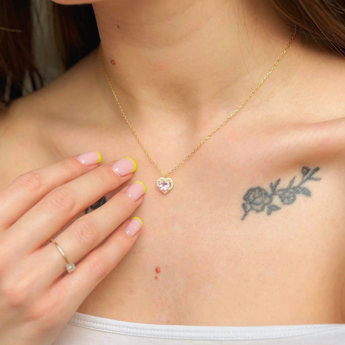 Collar de Corazón de Plata de Ley con Circonitas Rosas