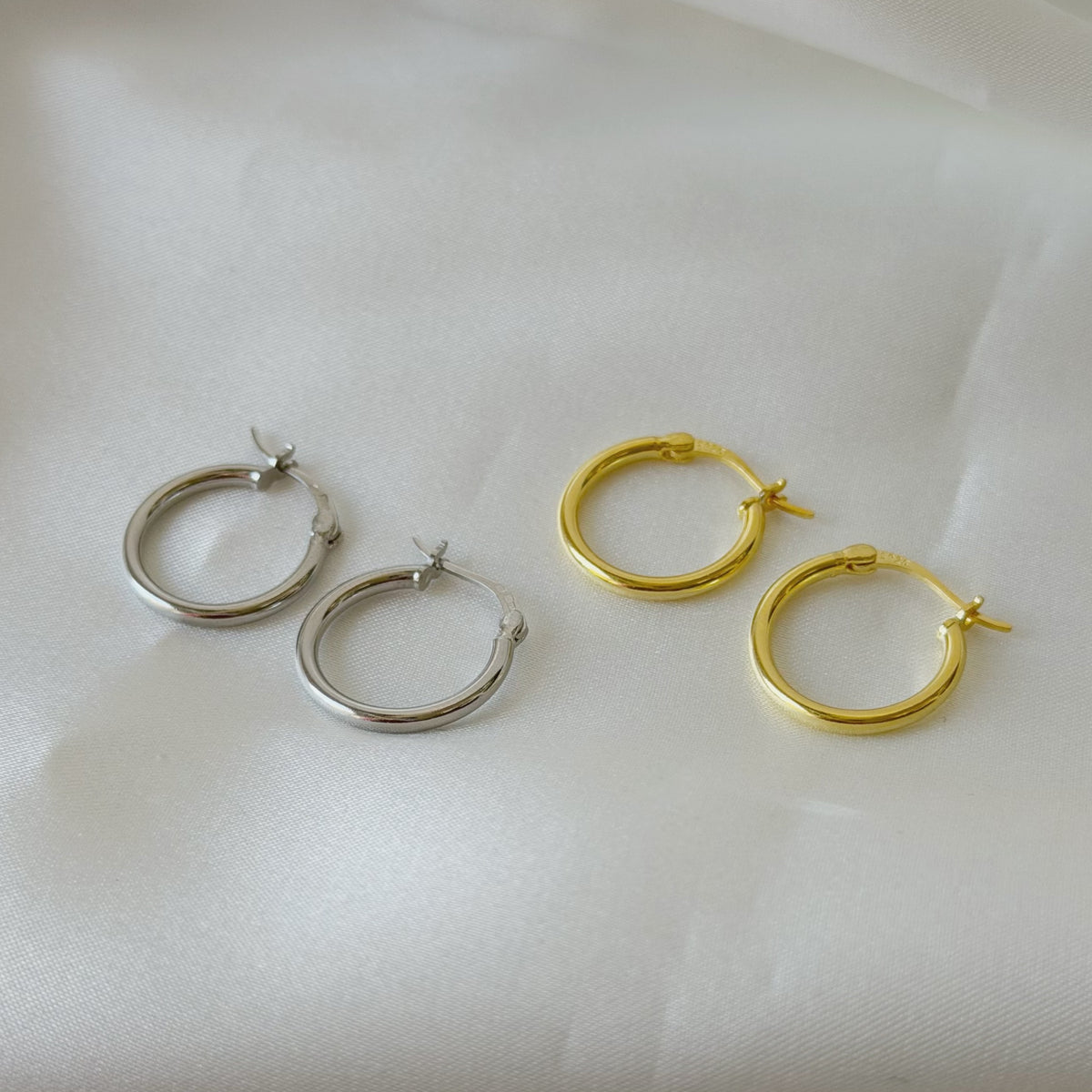 Aros de plata de ley