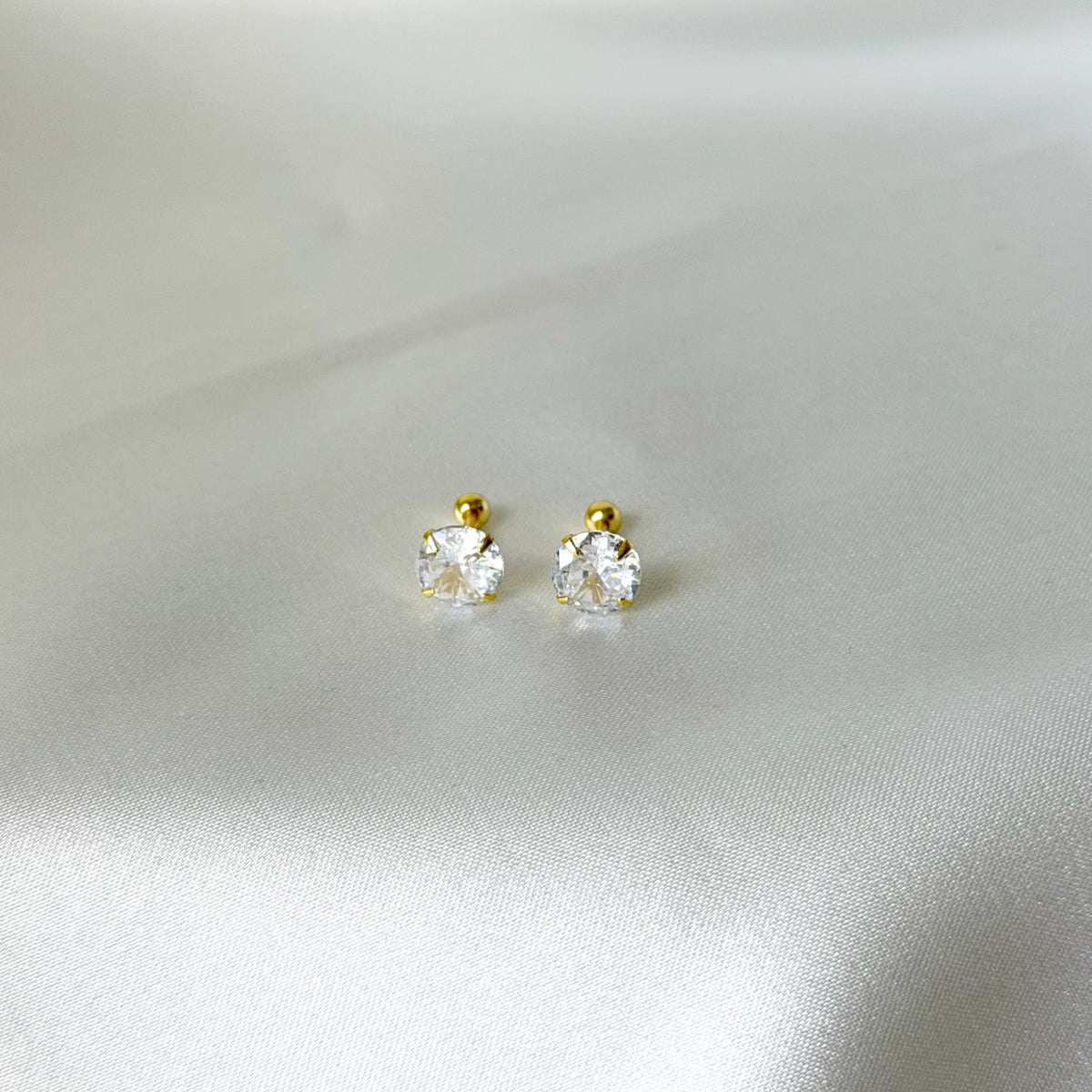 Aretes con Circonita Cúbica de Plata Fina de 3 a 7 mm