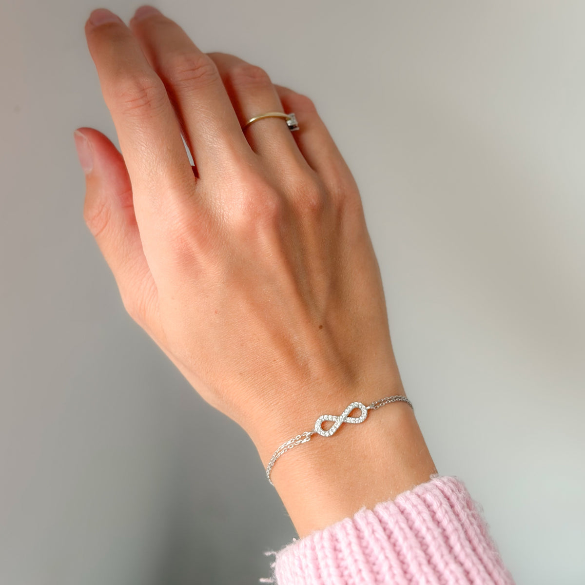 Pulsera de plata de ley con símbolo de infinito