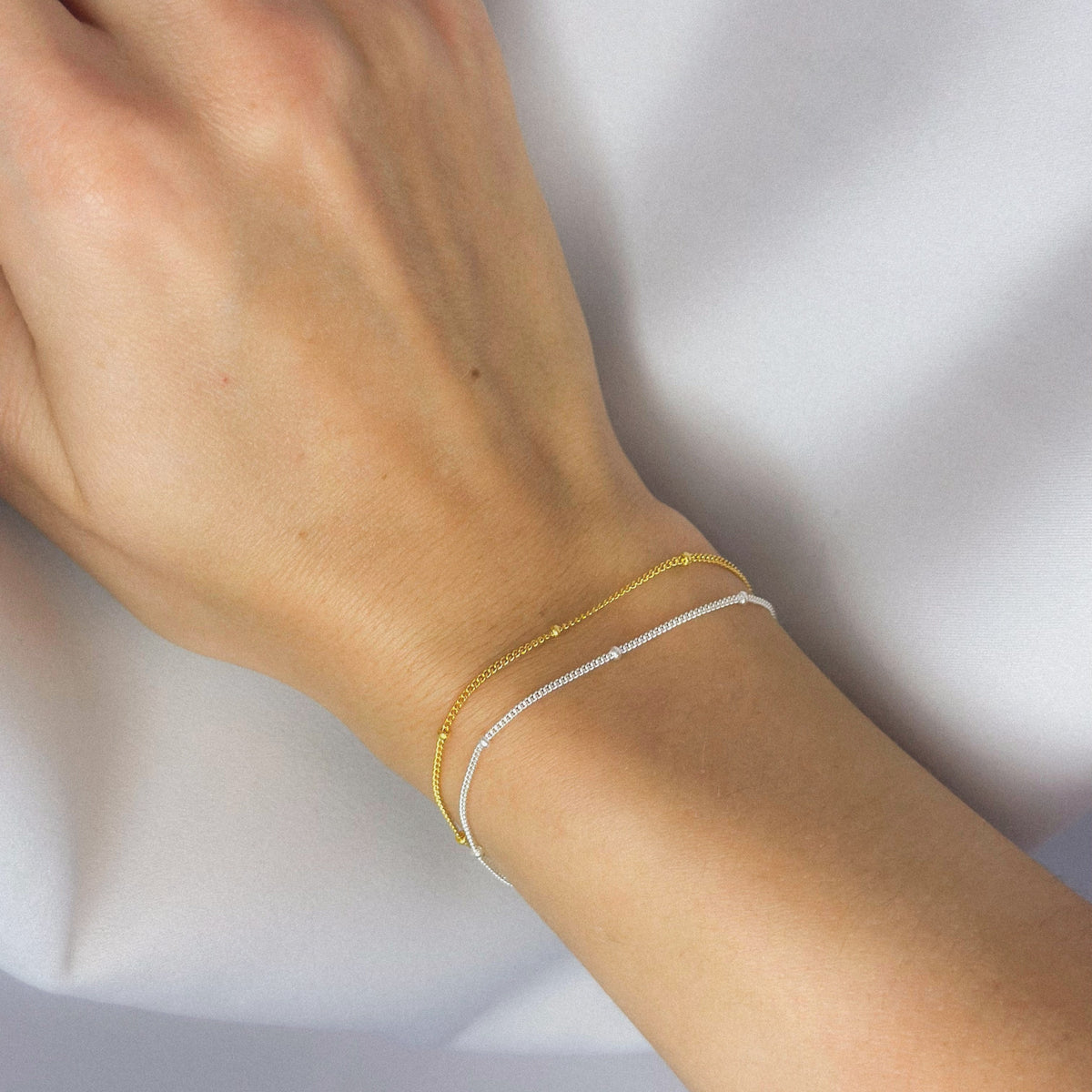Pulsera Moe de plata de ley
