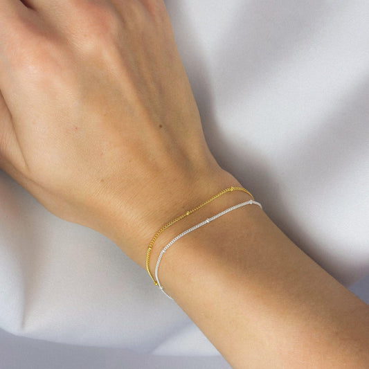 Pulsera Moe de plata de ley
