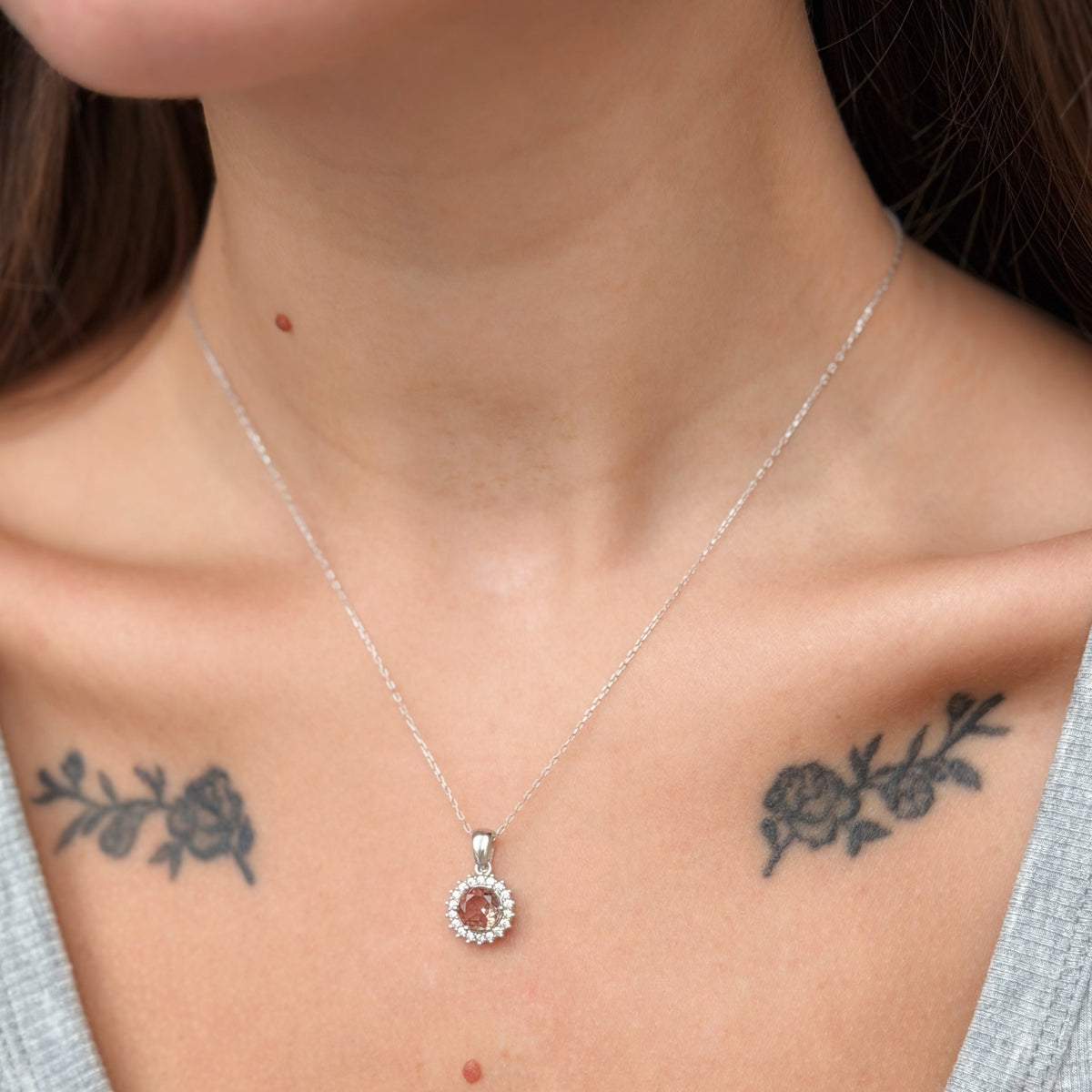 Collar de plata de ley con zultanita