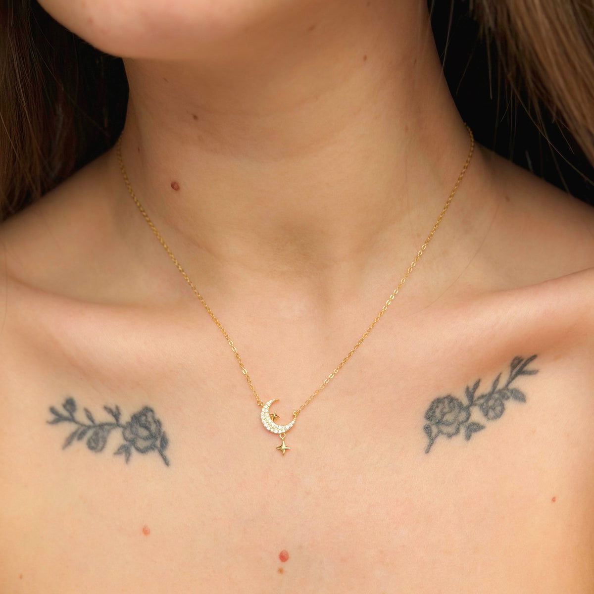 Collar de Luna y Estrella de Plata de Ley con Circonitas Cúbicas