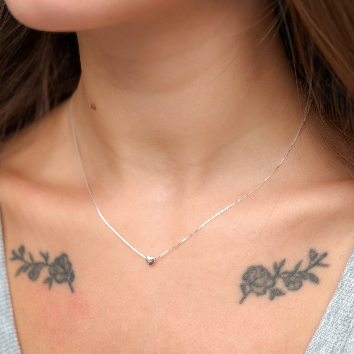 Collar de plata de ley con corazón