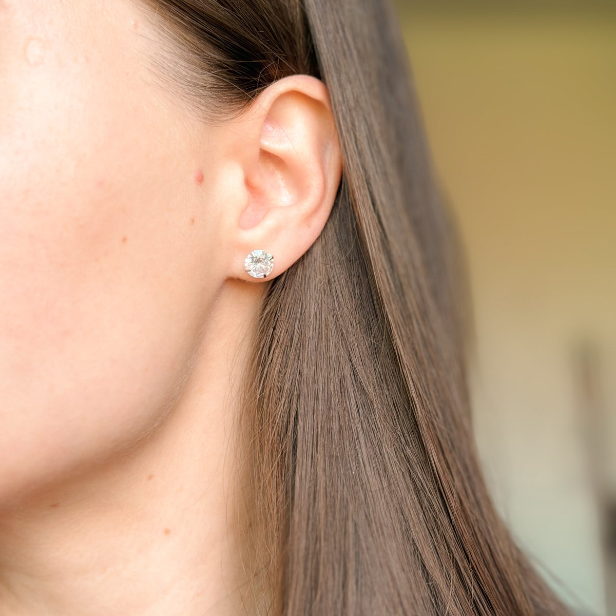 Aretes con Circonita Cúbica de Plata Fina de 3 a 7 mm