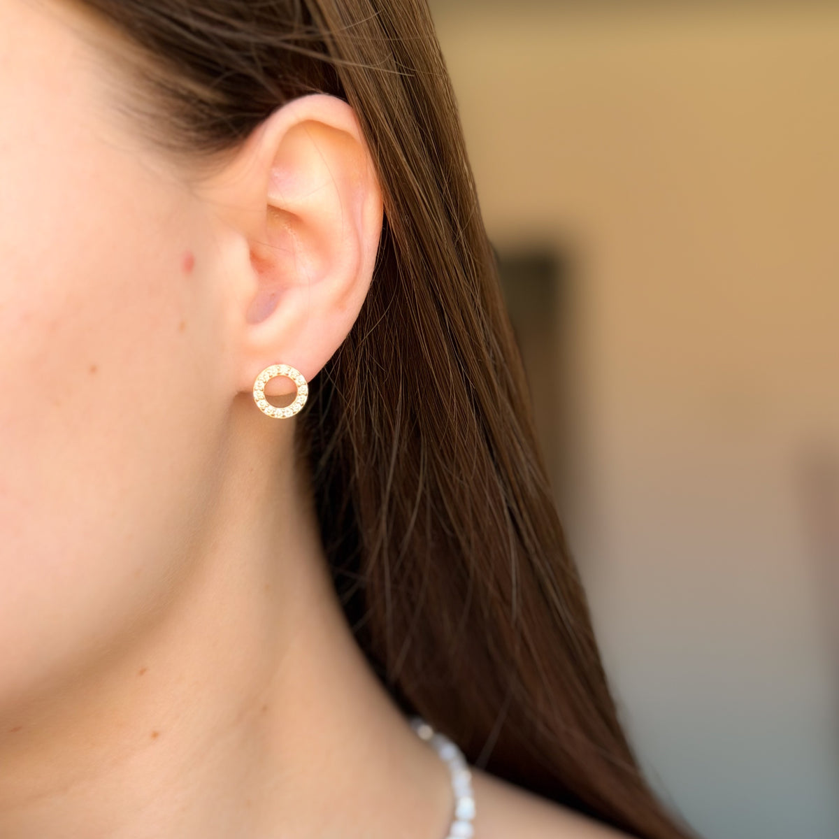 Pendientes circulares de circonita cúbica de plata de ley