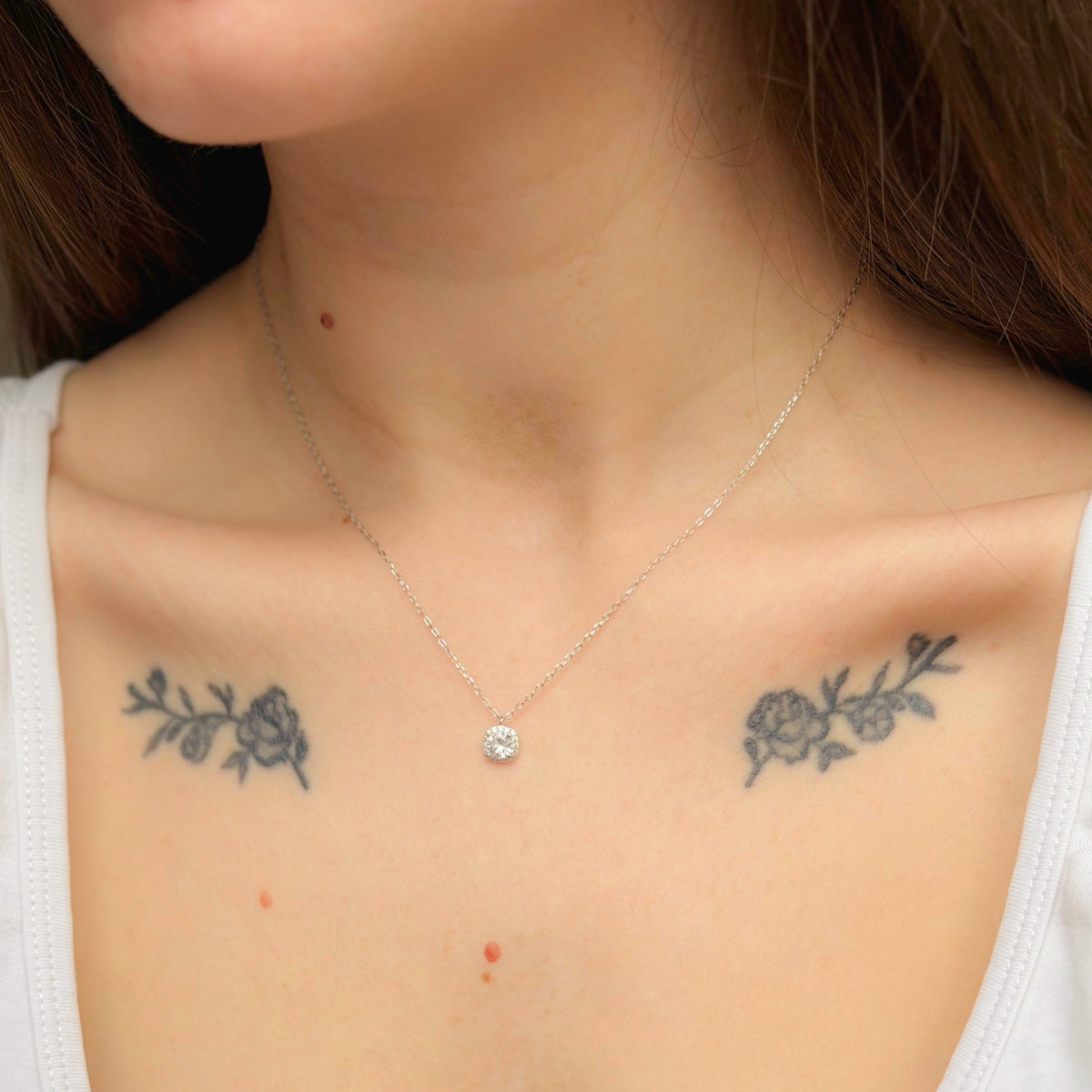 Collar de plata de ley con circonitas