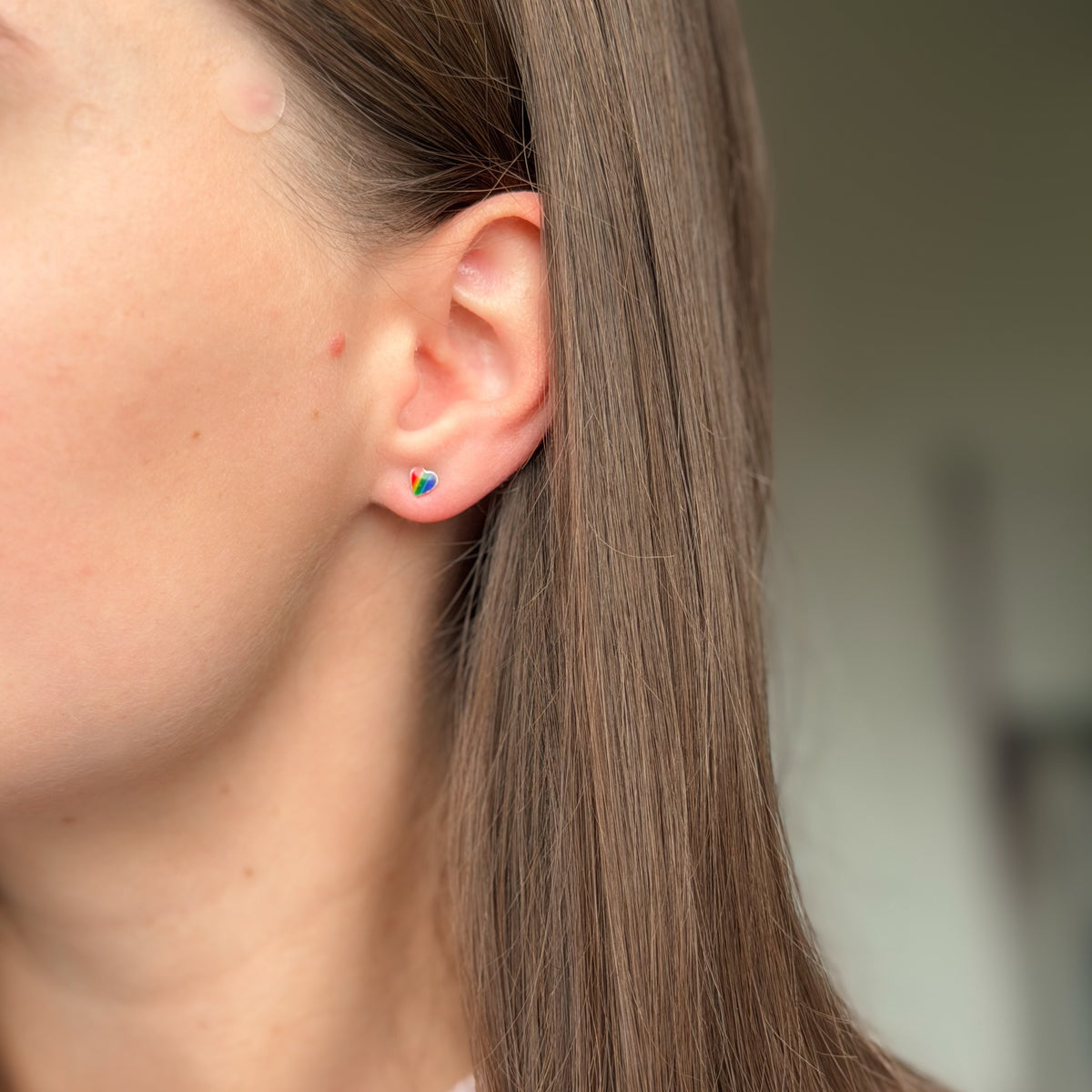 Pendientes de Plata Esterlina Corazón Arcoíris