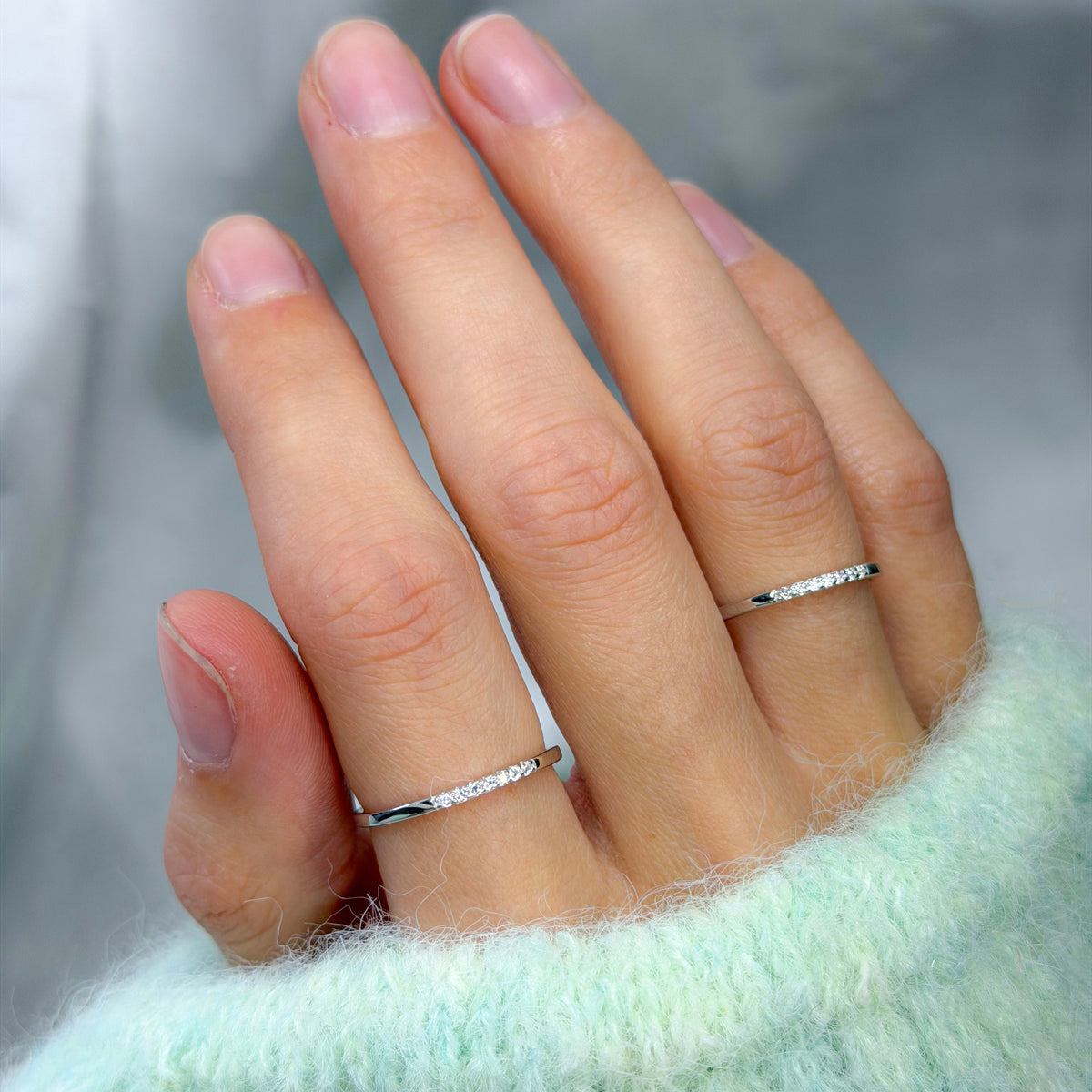 Anillo de plata esterlina con circonia cúbica