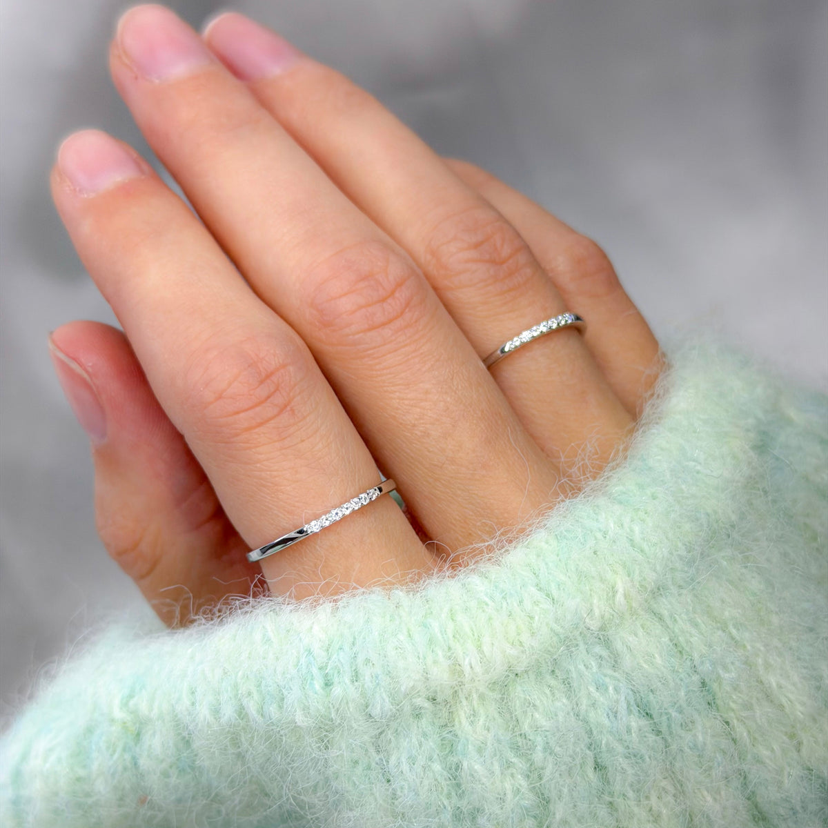 Anillo de plata esterlina con circonia cúbica