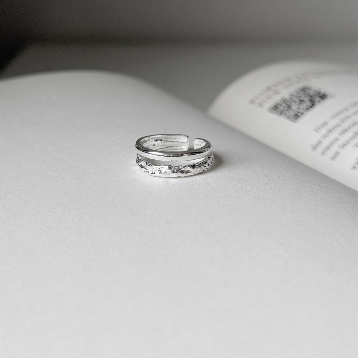 Anillo de plata de ley