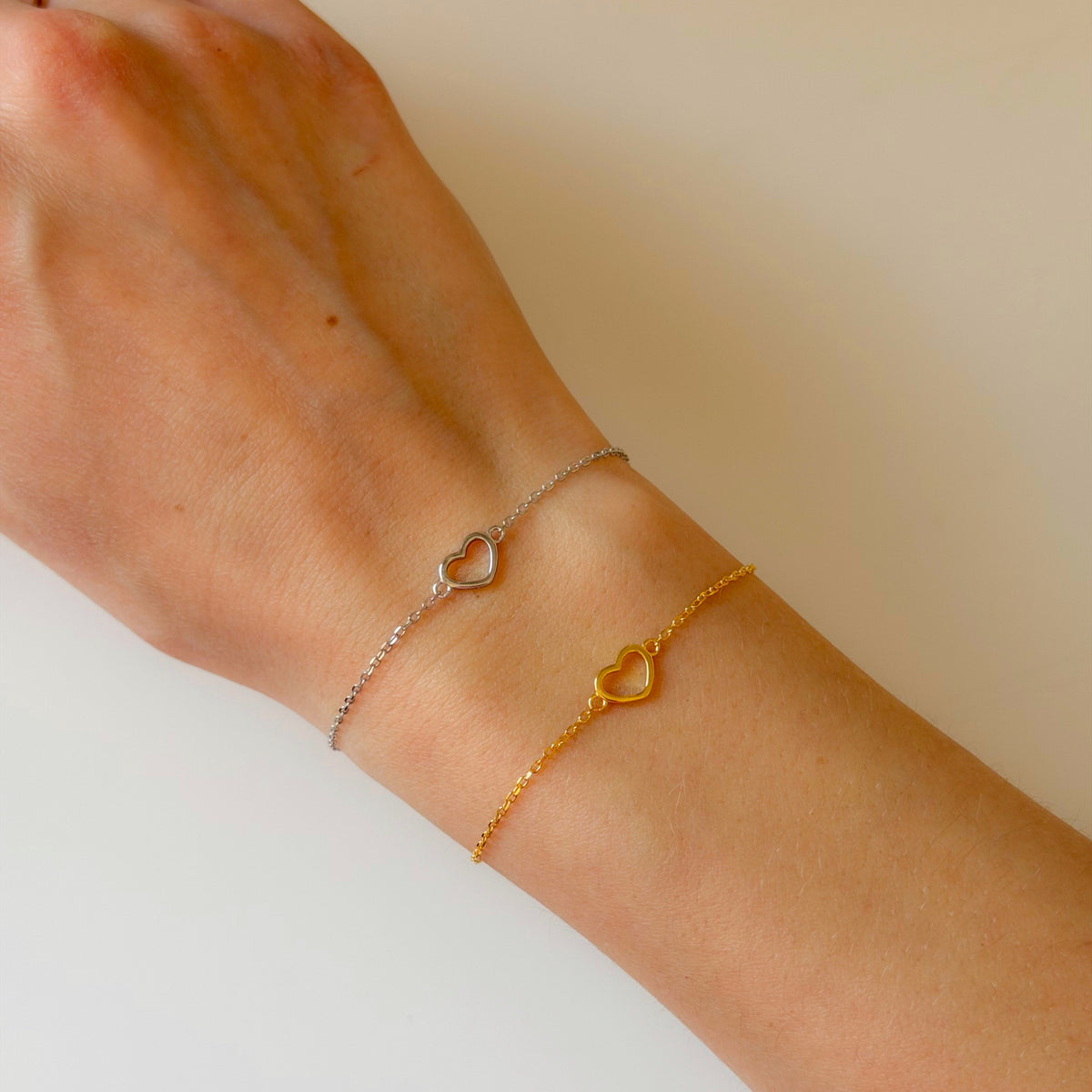 Pulsera de corazón de plata de ley